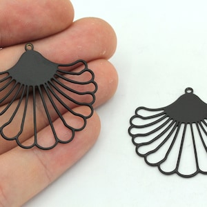 34x37mm Black Plated Flower Charm, Geometric Charm, Black Fan Charm, Laser Earring Charm, Earring Findings, Black Plated Findings, BM280