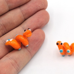 12x22mm Hand Made Murano Glass Caterpillar Beads, Murano Caterpillar Charm, Murano Animal Beads, Tiny Murano, Murano Glass Findings, MRN018