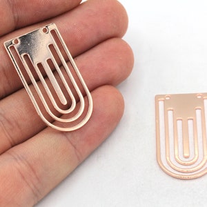 18x33mm Rose Vergoldet U-Form Charm, Geometrischer Charm, Bogen Charm, Ohrring Verbinder, Rose Ohrring Anhänger, Rose Plated Zubehör, MJ352