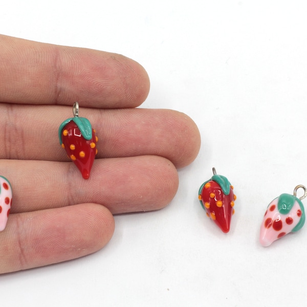 12x20mm Hand Made Murano Glass Strawberry Beads, Murano Strawberry Charm, Murano Fruit Beads, Tiny Murano Charms,Murano Glass Findings,MRN01