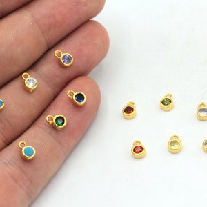 Dije de piedra natal en micropavé de circonita cúbica bañado en oro brillante de 24 k, 4 x 6 mm, pequeño dije de piedra natal, cuentas de piedra natal, accesorios bañados en oro, ZC530