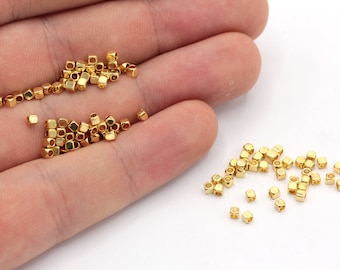 50 Pcs 2mm 24k Shiny Gold Cube Beads, Cube Spacer Beads, Geometric Beads, Bracelet Connector, Bracelet Charm, Gold Plated Findings, GD300