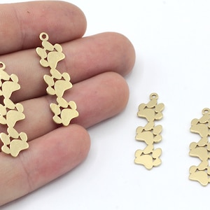 10x32mm Raw Brass Mini Triple Paw Print Charm, Paw Charm, Animal Lover Charm, Paw Print Charm, Paw Charm, Engraving Charm, Brass Findings