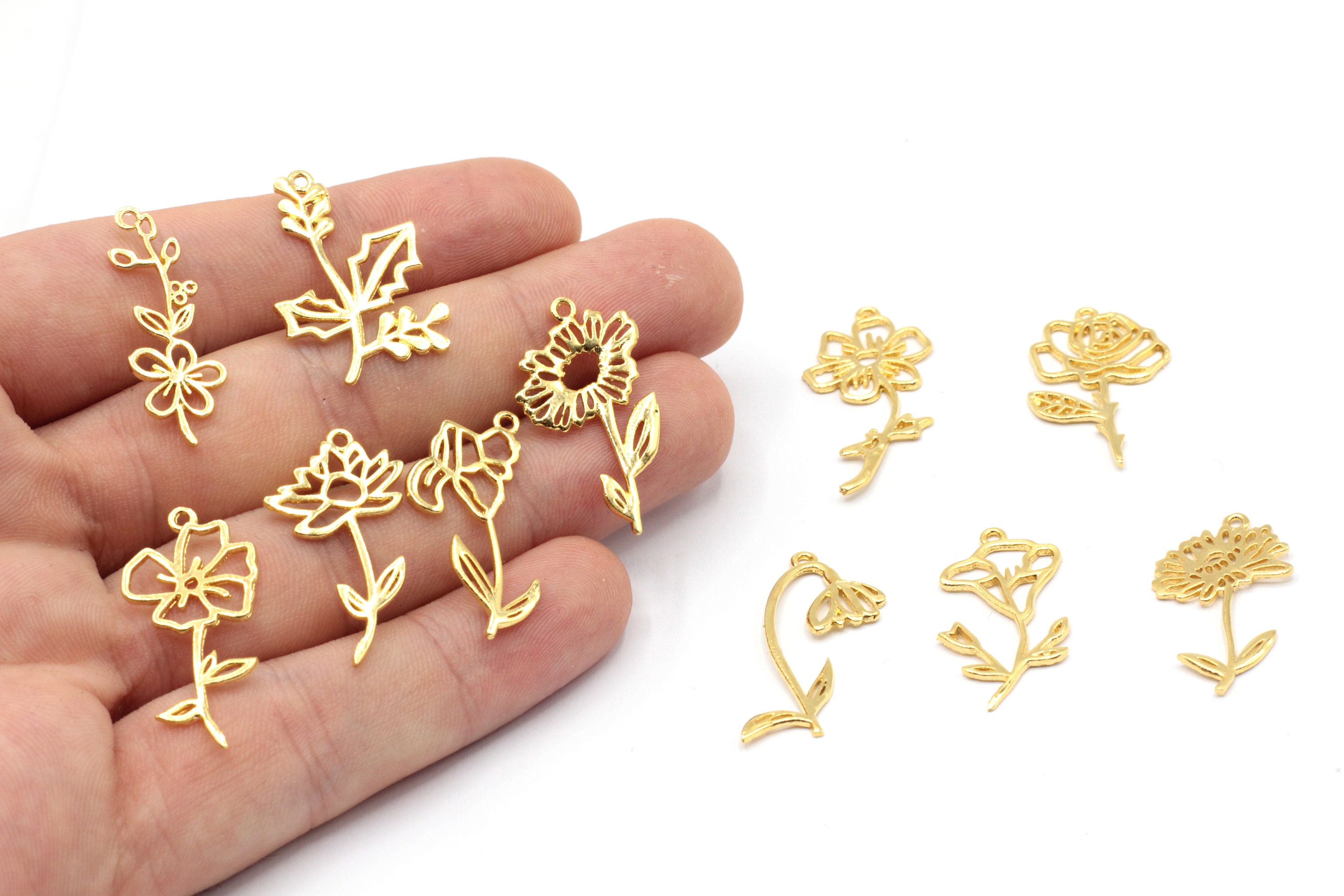 Joez Wonderful 50pcs Flower Charms for Jewelry Making, Acrylic Floral  Earring Jewelry Charms Pendants Leaf Beads for DIY Crafts Necklaces  Earrings