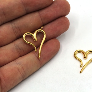 19x24mm 24k Shiny Gold Heart Necklace Charm, Heart Earring Charms, Gold Heart Pendant, Dainty Heart Charm, Gold Plated Findings, GD943