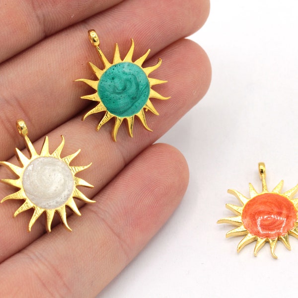 20x24mm 24k Shiny Gold Sun Charm, Enamel Sun Charm, Gold Sunny Charm, Sunshine Pendant, Celestial Charm, Gold Plated Findings, GD920