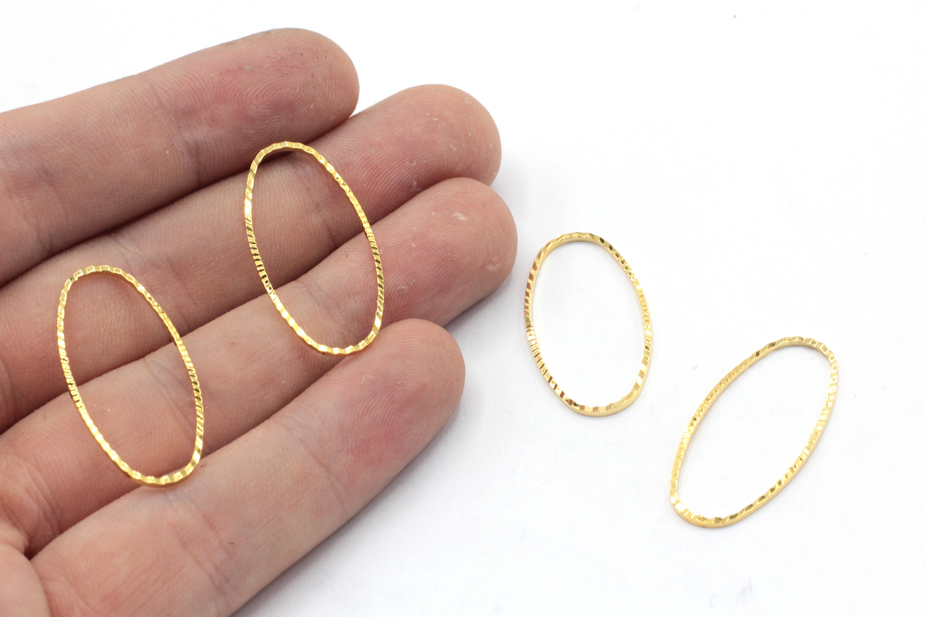 ピアス Numbering Ellipse Glass Earrings #5205 5BNY865 Ellipse Glass Earrings #5205 (Numbering/ピアス) #5205【BUYMA】