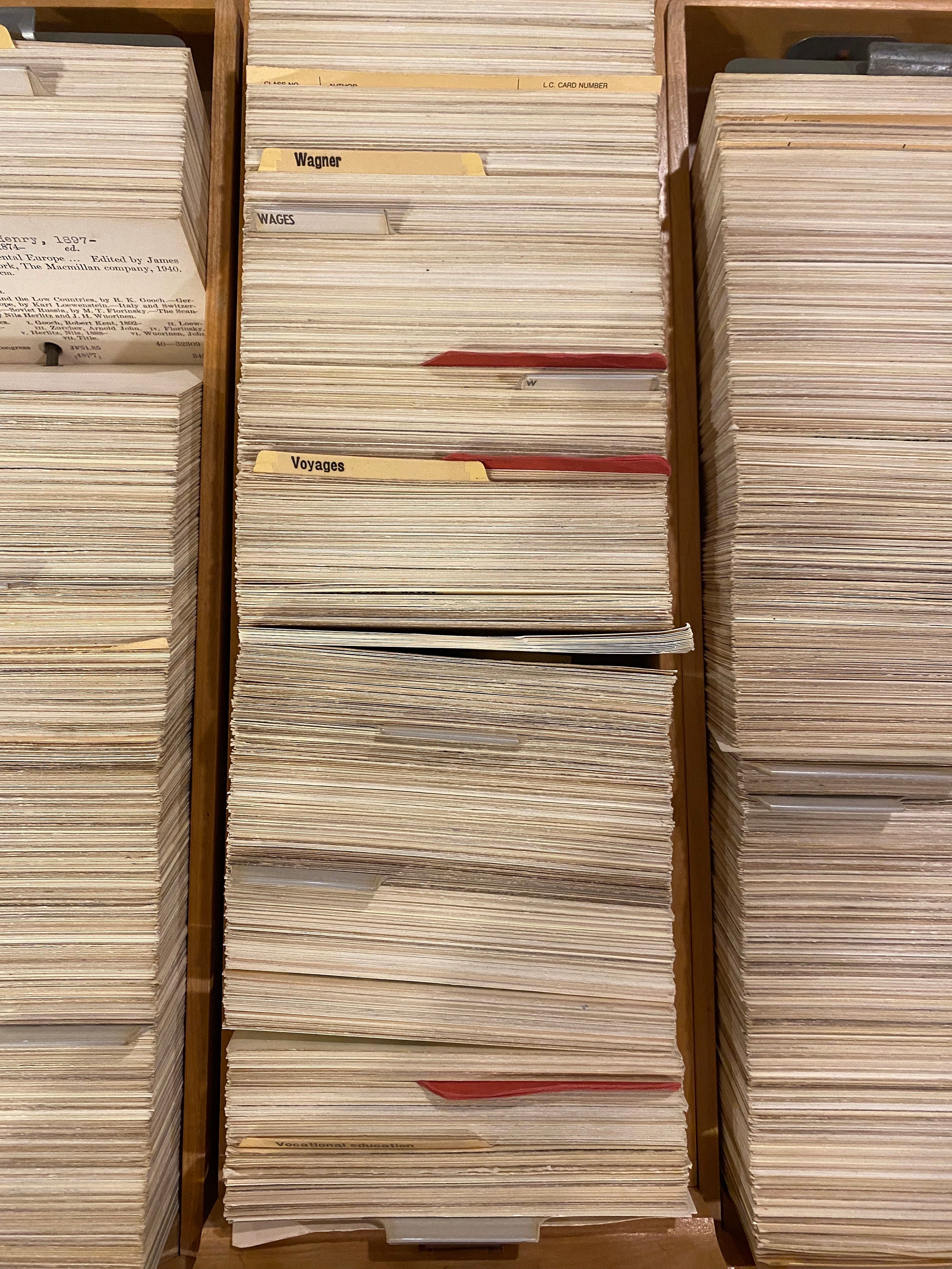 Lot of 400 Card Catalog Cards Vintage Library Scrapbooking Etsy