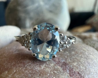 Aquamarine Promise Ring, Oval Ocean Blue Engagement Ring, Birthday Gift for Her, Bridal Oval Cut Ring, Anniversary Gift, 925 Sterling Ring,