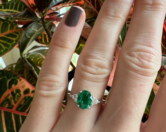 Smaragd Vintage Versprechen Ring, Grün Oval Statement Ring, Braut Mai Birthstone Edelstein Schmuck, zierliches Geburtstagsjubiläum Geschenk für Frauen