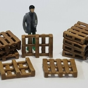 Set of 12 Pallets OO Gauge 1:76 Scale Model Scenery Railway/Diecast