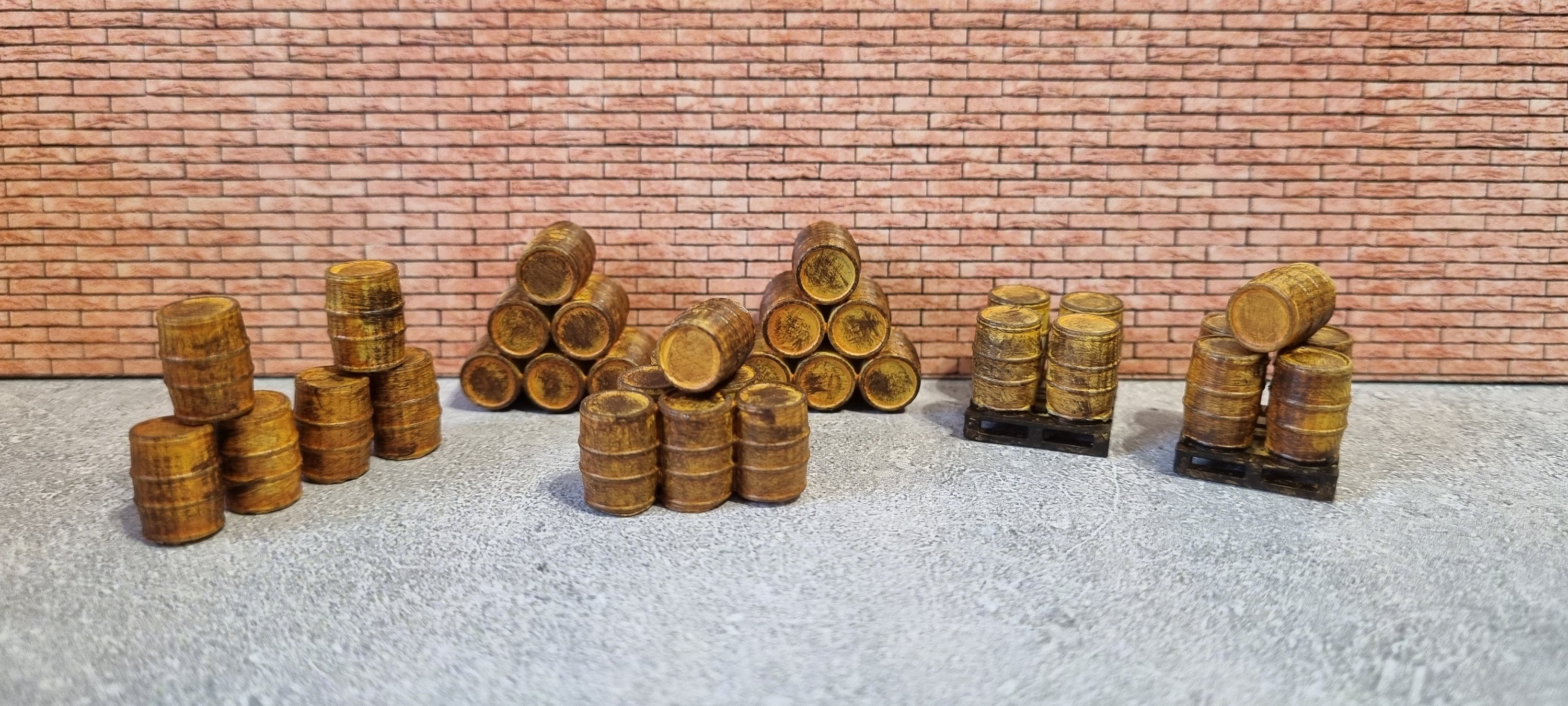 Wooden Barrels In G, O & HO Scale Model Trains Scenery G Scale O Scale
