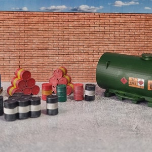 10,000 Litre Diesel Tank with Oil Drums/Barrels for OO Gauge 1:76 Scale Model Scenery Railway