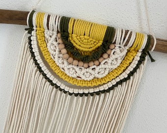 Macrame wall hanging semicircle yellow/green