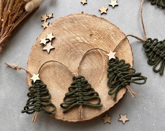Christmas tree garland macrame