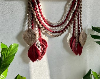 Macrame wall hanging with feathers | Boho decoration | Red brown feathers | Large macrame | Must-have |