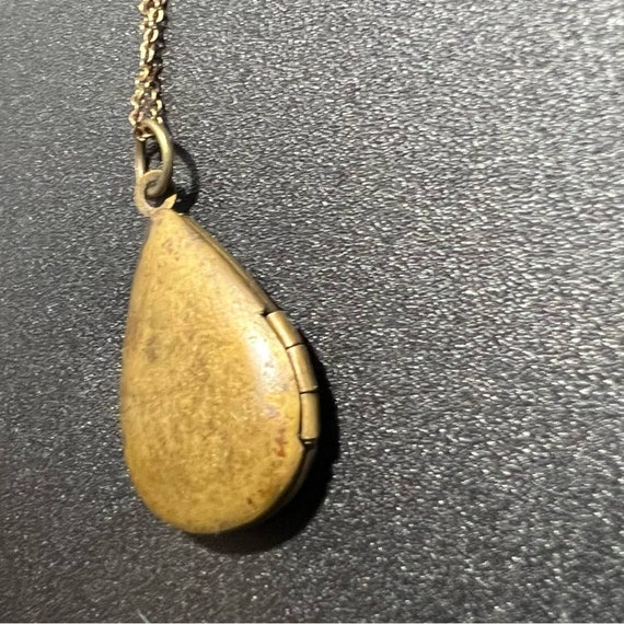 Vintage Tear Drop Pear Shaped Brass Locket Pendan… - image 4