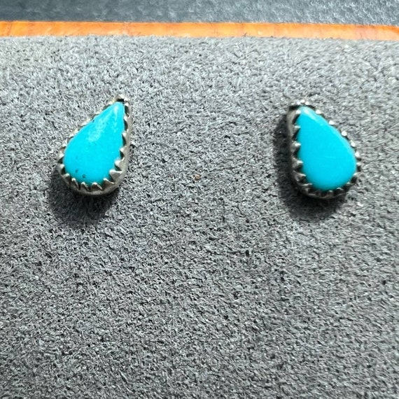 Vintage Sterling Silver Turquoise Tear Drop Stud … - image 1