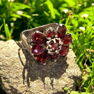 Sterling Silver Garnet Ring