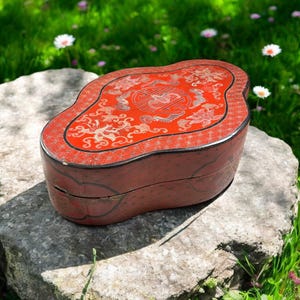 Chinese Lacquer Box