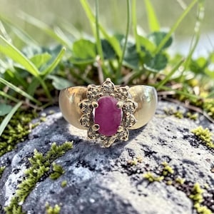 10k Gold Ruby & Diamond Ring