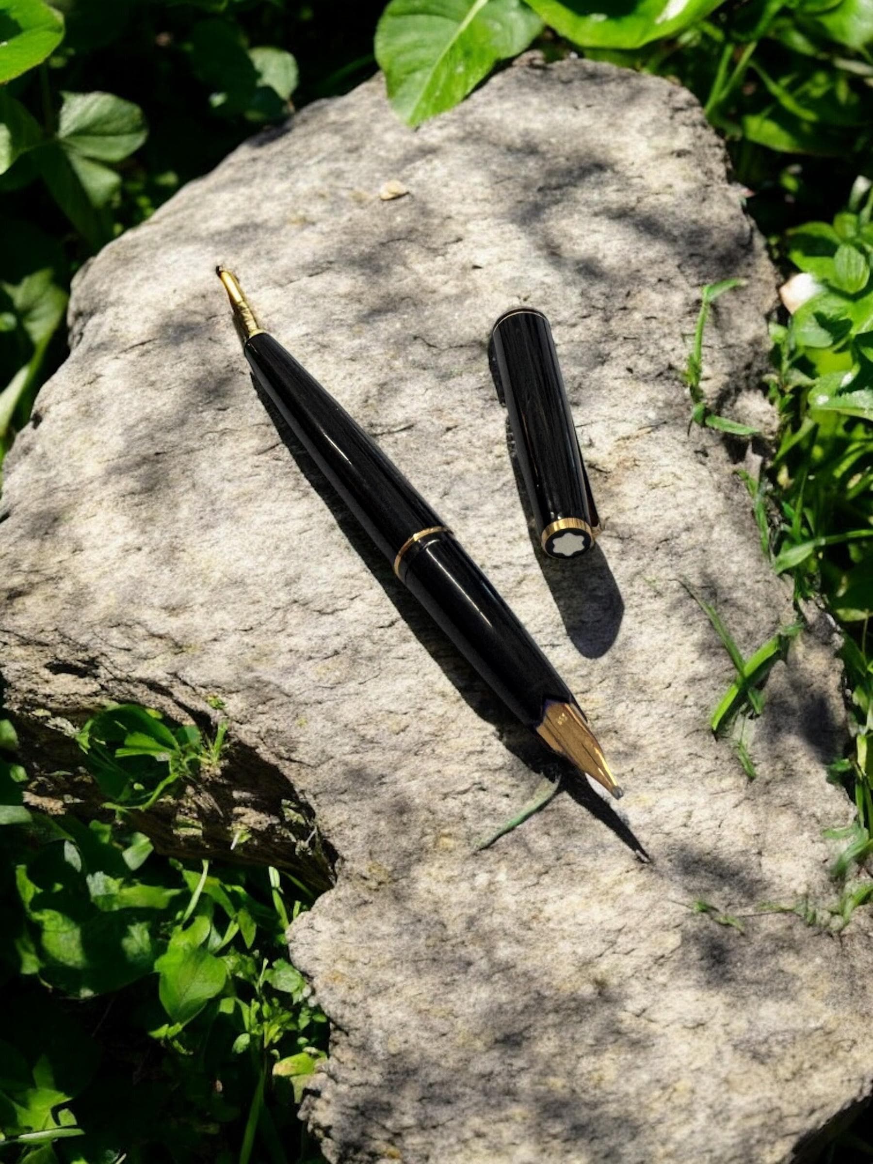 ペリカン MK 10 ブラック - グリーン ペン先サイズ #EF ドイツ製 MK 10 ブラック - グリーン ペン先サイズ EF ドイツ製 ペリカン