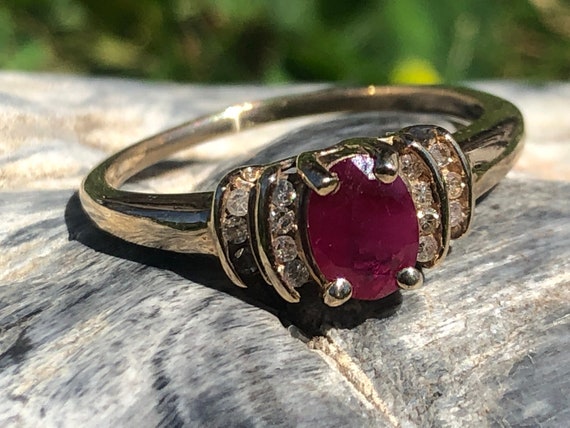10K Yellow Gold Ruby and Diamond Ring - image 1