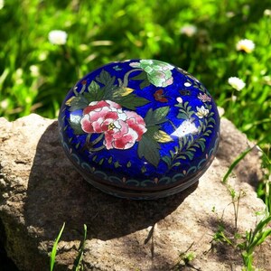 中国 小物入れ ヴィンテージ中国磁器小物入れ：鳥と花、銀皿 - Etsy 日本
