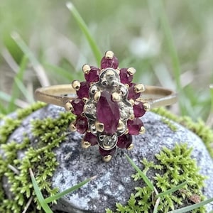 10k Good Ruby & Diamond Ring