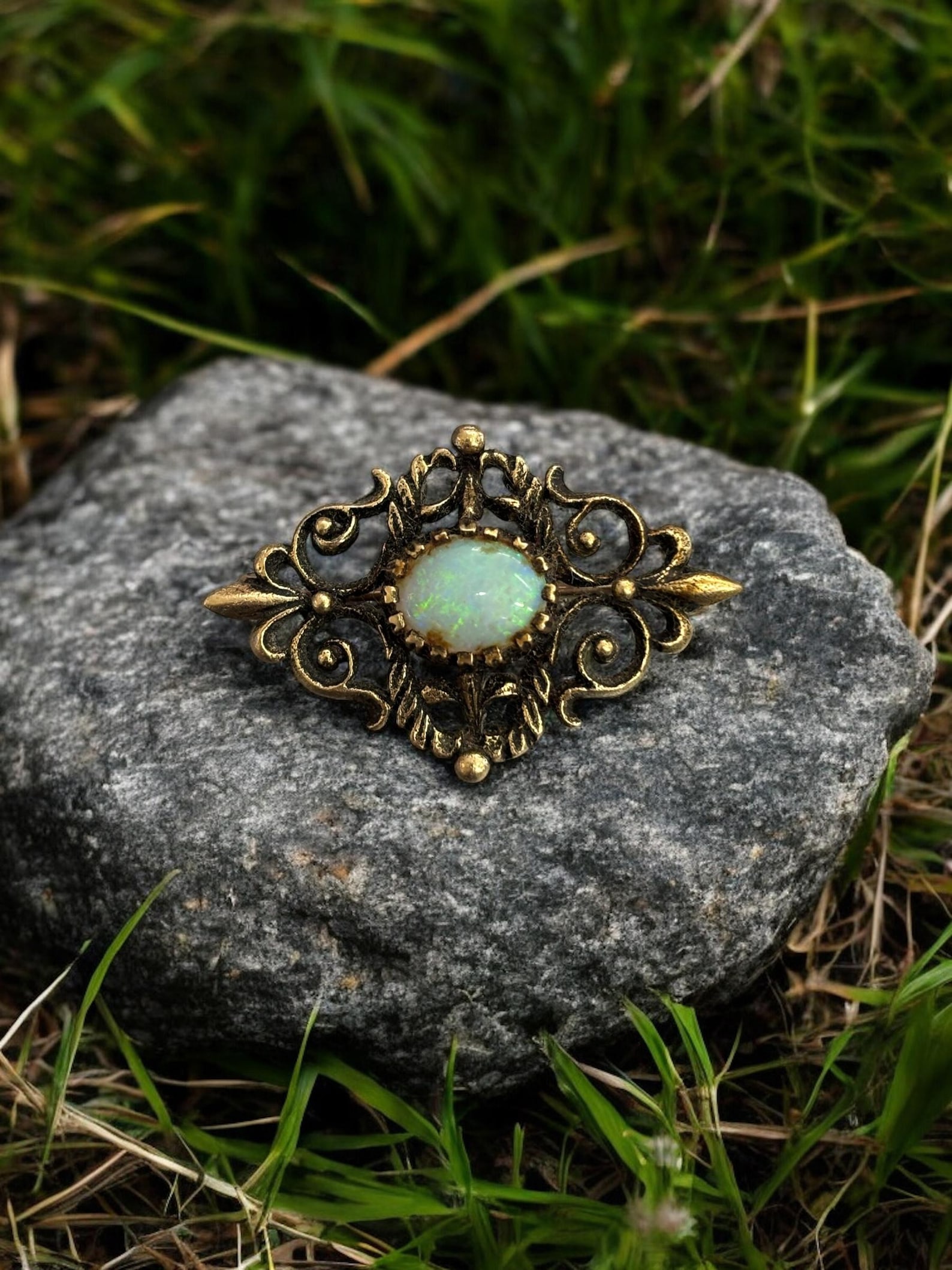 14k Gold Opal Brooch/Pendant