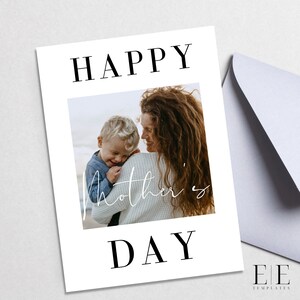 Tarjeta imprimible personalizable del Feliz Día de la Madre, plantilla de tarjeta plegable floral con imagen, PDF de descarga instantánea, plantilla de tarjeta floral