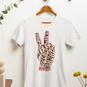 Zan Zendegi Azadi Peace Zeichen TShirt, Frauen Leben Freiheit T-Shirt, Freiheit für den Iran Shirt, Free Iran Tee, Stand mit Iran Shirt, Iran Proteste