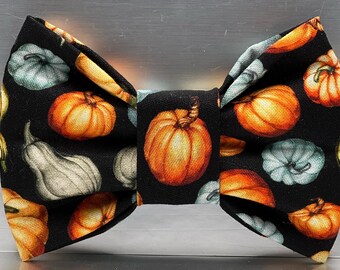 Pumpkin Dog Bow Tie, Fall Dog Bow, Harvest Pet Accessory, Thanksgiving Dog Bowtie, Autumn Dog Outfit, Handmade Dog Gift, Bowties dog, Dog