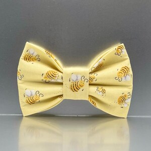 Bumblebee bee dog Bow Tie, Bee Dog Bow Tie, Cat Bow ties, Dog gifts, bow, Cat bow ties,Dog bow ties, extra large dog bows, dog gifts