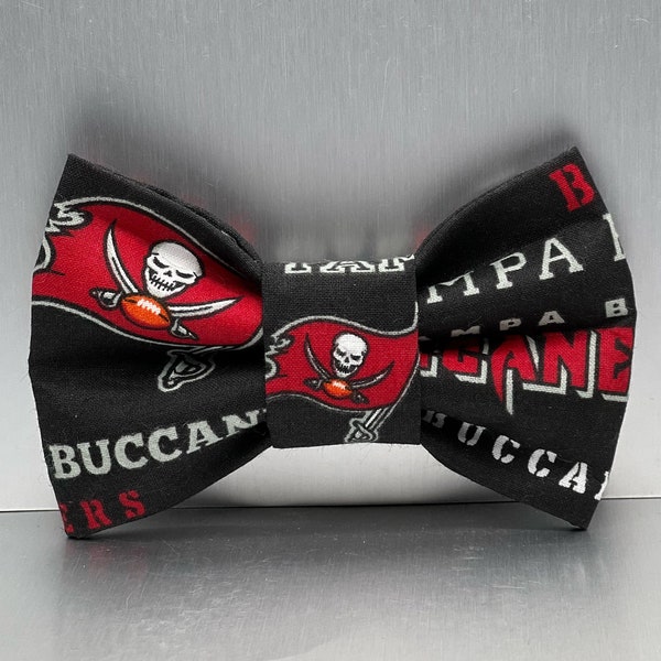 Dog Bow Ties made with Tampa Bay Buccaneers fabric. Dog Bow Tie, Dog Bow Tie, Dog accessories, pet bows, dog bandana, Dog Bowties