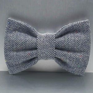 Gray Herringbone Tweed Bow, Herringbone brushed thicker flannel Dog Bow Tie, bowties dog, Pet accessories, extra-large dog bow ties, cat bow