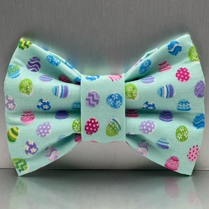 Easter Egg Dog Bow Tie, Dog Bow Tie, Easter Egg Cat bow tie, Holiday dog bow ties, xl Easter dog bow tie, Happy Easter Dog bow tie, dog bowt