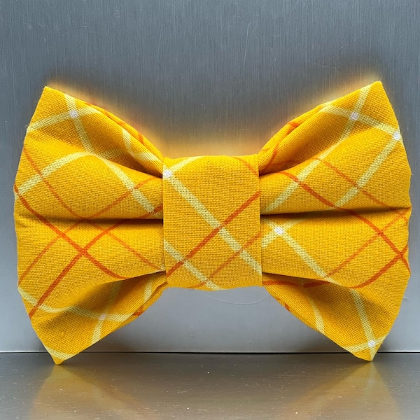 Mustard plaid Dog Bow Tie. Yellow plaid dog bow tie, Plaid dog bow tie, spring dog bow tie, cat bow ties, plaid cat bow ties, yellow bowties