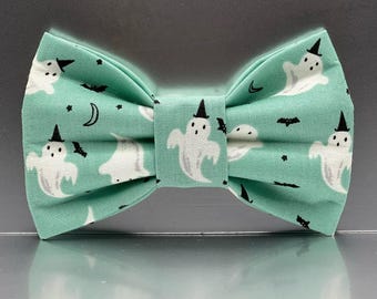Ghost Dog Bow Tie, Halloween Dog Bowtie, Cute Spooky Ghost Pet Collar Bow, Witch Hat Dog Accessory, Mint Halloween Pet Gift
