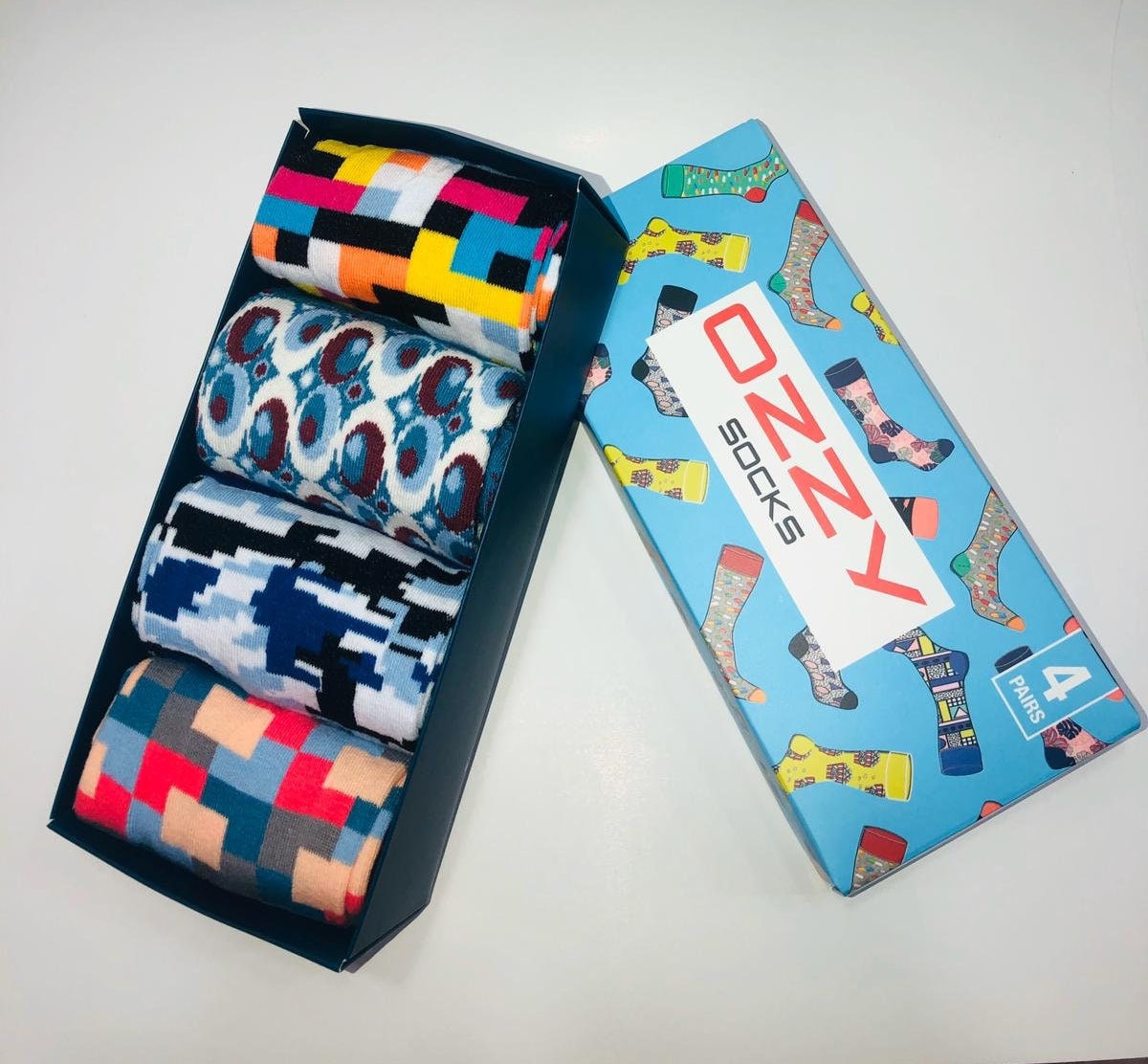 Mens Funny Socks 4 Pair Designs in a Gift Box Size 6-11 - Ozzy Socks