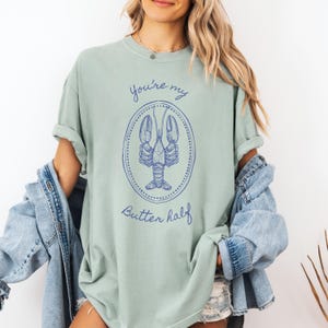Maine Lobster Shirt, Funny Lobster Shirt For Women, Vintage Lobster Shirt Gift, Seafood Lover Graphic T Shirt