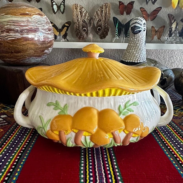 Rare Vintage MCM Handpainted 1970s Arnels Merry Mushroom Ceramic Serving Dish