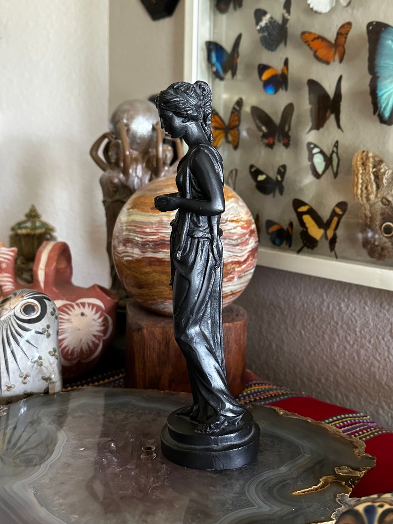 Vintage Black Italian Neoclassical Greek Goddess 9 Inch Resin Statue - Etsy