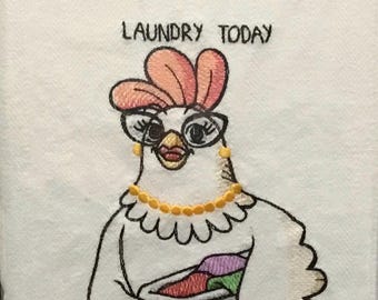 Asciugamano ricamato "Lavanderia oggi o nudo domani"
