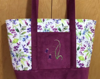 Borsa da giorno floreale e viola con tasca ricamata: borsa da notte, borsa per la spesa, bagaglio a mano, borsa per pannolini, borsa da lavoro. Include borsa bonus.