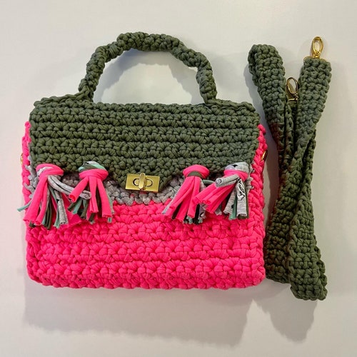 Disfigured Becky Handbag, Handbag, Crochet Handbag, shops Purse, Crochet purse, Clutch, Crochet clutch, Handmade bag