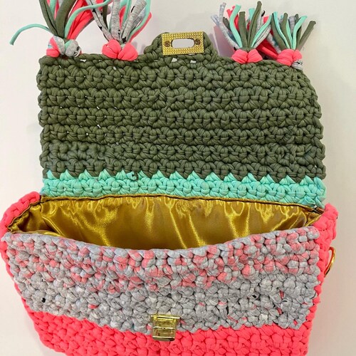 Disfigured Becky Handbag, Handbag, Crochet Handbag, shops Purse, Crochet purse, Clutch, Crochet clutch, Handmade bag