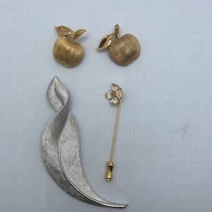 Trafari assortment! 4 unique pieces! Golden apples, silver leaf and dogwood pin!