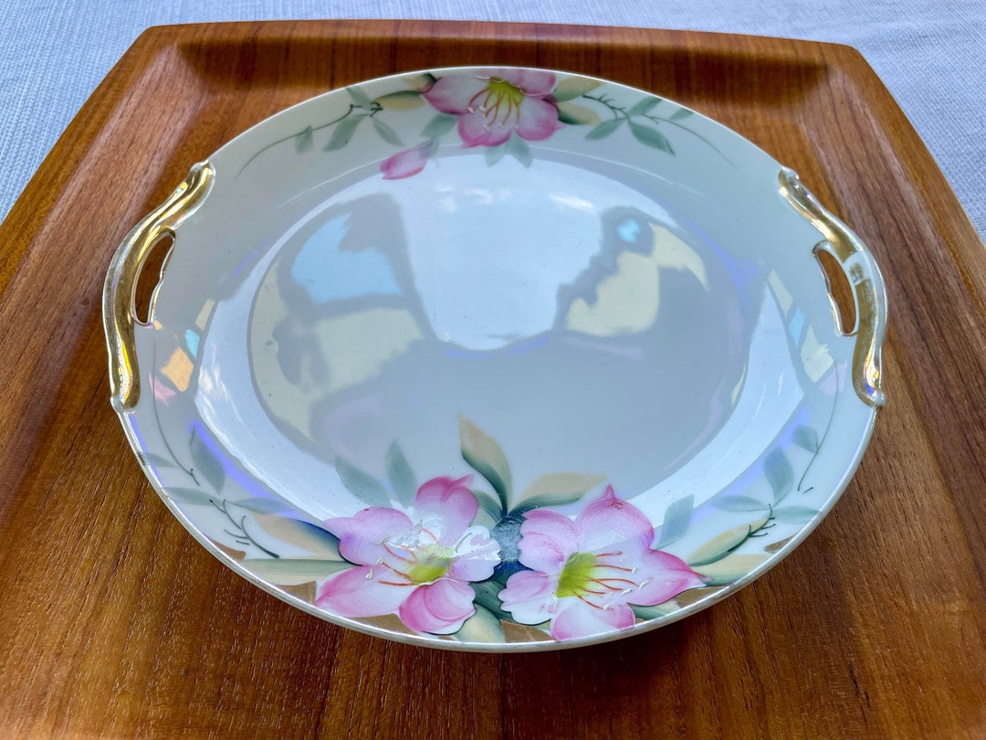 Azalea Round Cake Plate, 12