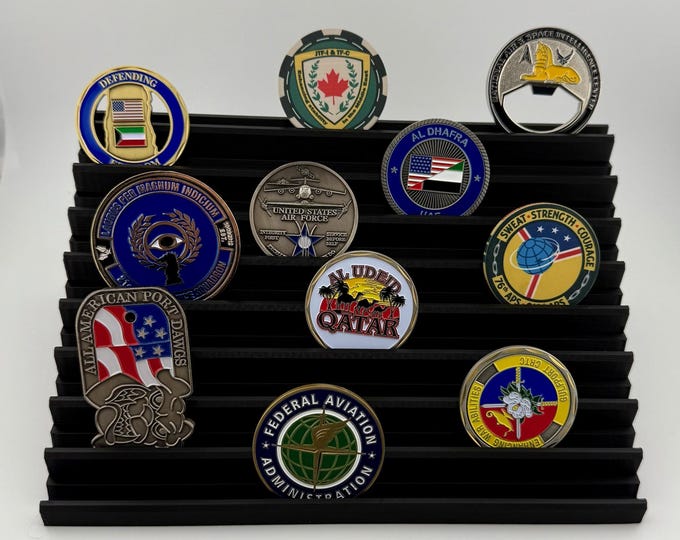 Universal Single Challenge Coin Holder without pallet